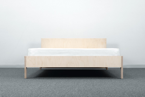 Bed/designed by NISHIKAWA Katsuhito 