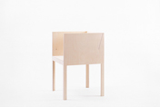 Enlarge photo: Chair/designed by NISHIKAWA Katsuhito